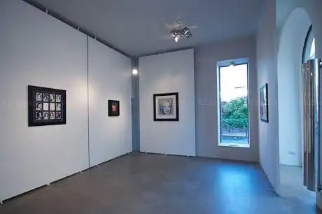 Leo Galleries