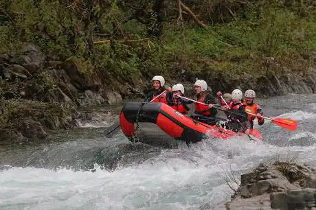 FIRENZE RAFTING - Centro Rafting  Kayak e Canyoning di Bagni di Lucca