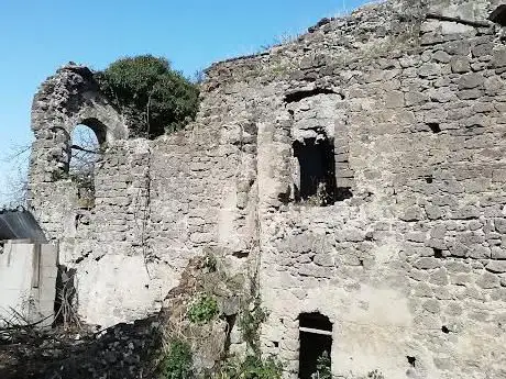 Ruderi del Monastero di San Renato