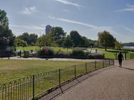 Kennington Park