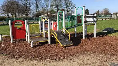 Orchard Head Play Area