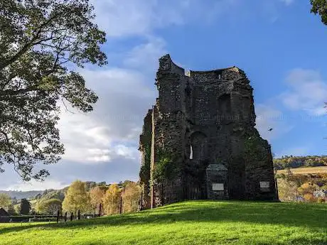 Crickhowell Castle