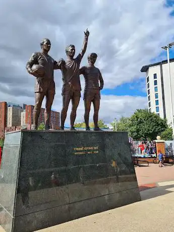 Sir Matt Busby Statue