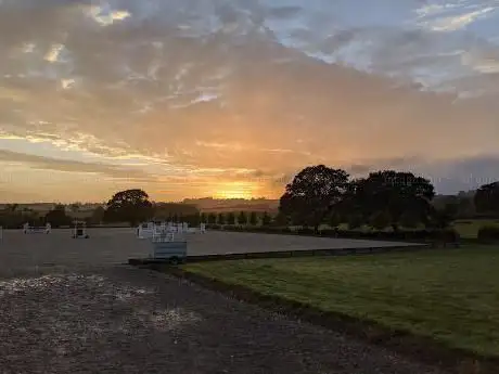 Lyneham Heath Equestrian