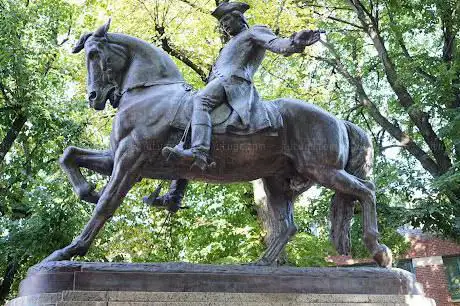 Paul Revere Statue