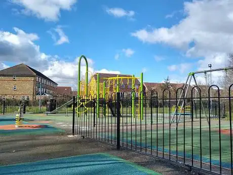 Burnell Avenue Play Space