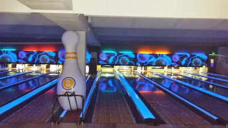 Private Bowling Pub