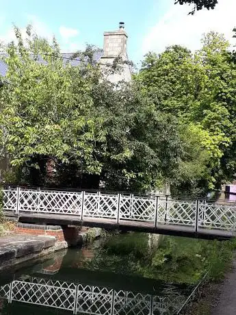 Cotswold Canals Trust Visitor Centre Wallbridge