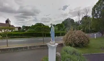 Statue de la Vierge Ã  Le Leuy