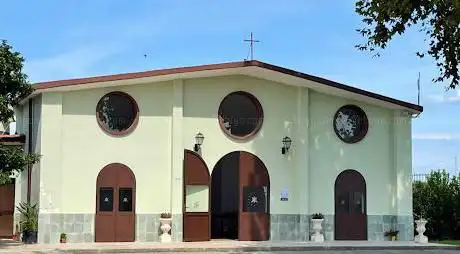 Fonte Miracolosa Chiesa Madonna Dei Bagni