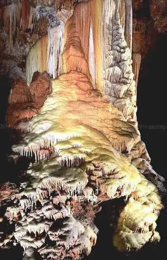 Clamouse cave