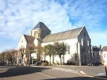 Eglise Saint-Symphorien de Savigny en Sancerre