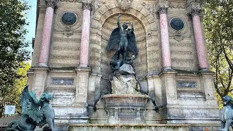 Place Saint-Michel