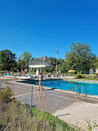 Piscine Extérieure Marzili