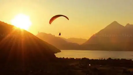 Twin Paragliding Interlaken