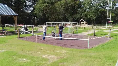 Le Cârouj  le Parc de loisirs des jeux bretons