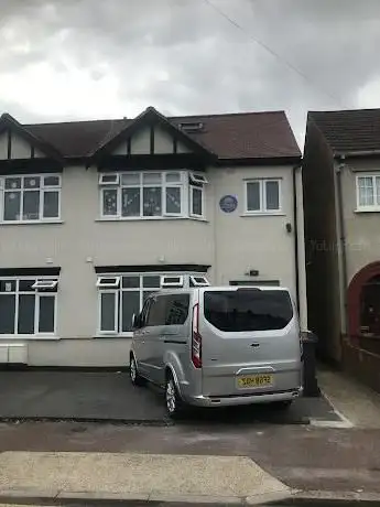 Bobby Moore Blue Plaque