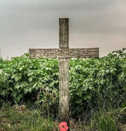 The Khaki Chums 1914 Christmas Truce Cross