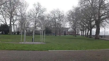 Island Gardens Remembrance park