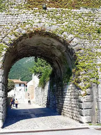 Porta San Giovanni